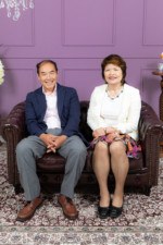 還暦祝いには、家族揃って記念撮影を相模原のフォトスタジオ(写真館)で。