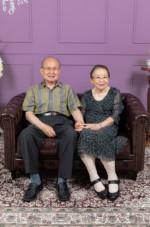 おじいちゃん・おばあちゃんへ夫婦写真のプレゼントは、恥ずかしいけど嬉しい記念撮影。