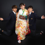 成人式の写真は、インスタ映え間違えなしのフォトスタジオPHOTOFUL(写真館)で、お着物に合うセットが豊富です