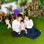 写真館の家族写真ならではの凝った撮影スタジオ